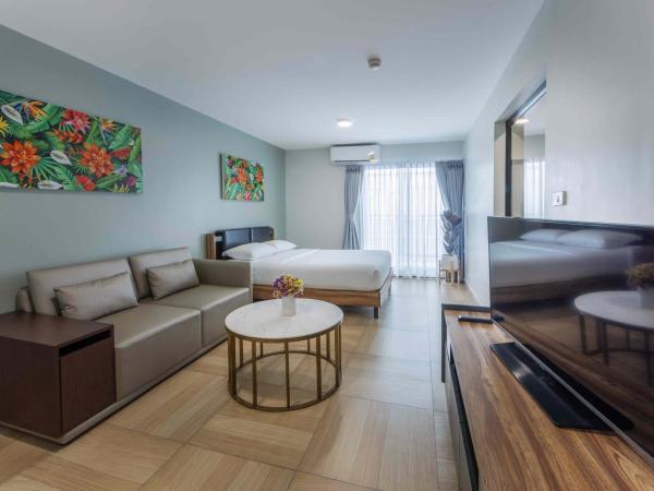 Chiva Bangkok Hotel - SHA Plus : photo 3 de la chambre studio deluxe lit queen-size