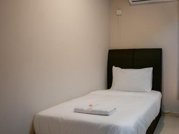 Aayu Muntri : photo 2 de la chambre chambre double standard avec salle de bains commune