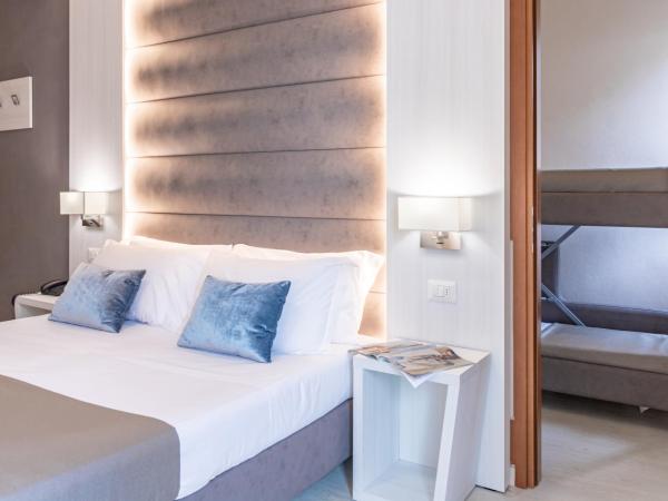 Hotel Biancamano : photo 1 de la chambre chambre quadruple standard