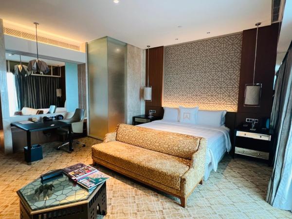 ITC Kohenur, a Luxury Collection Hotel, Hyderabad : photo 1 de la chambre chambre towers exclusive avec accès au salon club - vue sur ville