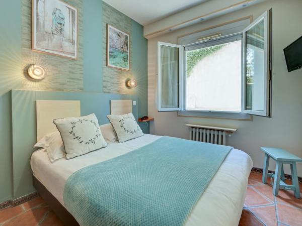 The Originals Boutique, Clair Hôtel, Martigues : photo 2 de la chambre tradition double room 12m