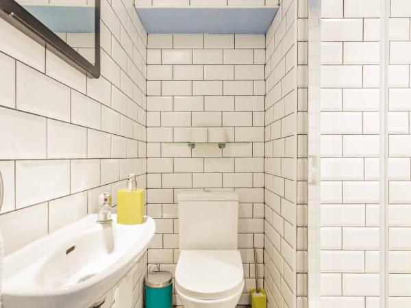 St Athans Hotel : photo 4 de la chambre chambre simple avec salle de bains privative