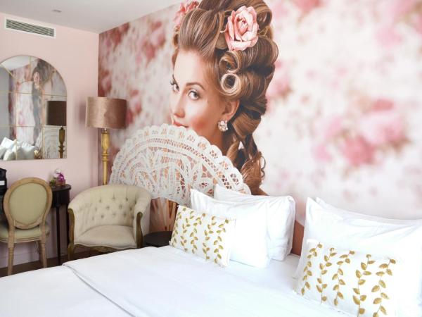Le Glam's Hotel : photo 7 de la chambre chambre double ou lits jumeaux
