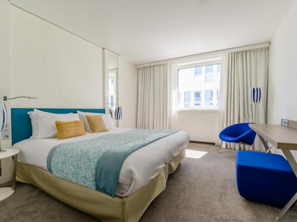 Golden Tulip Marseille Euromed : photo 3 de la chambre chambre lit king-size supérieure