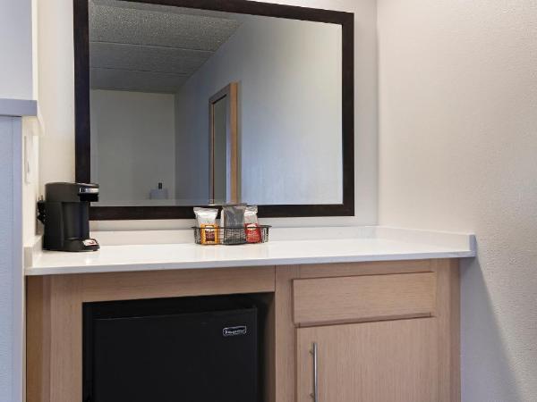 Hyatt Place Austin Arboretum Domain Area : photo 4 de la chambre chambre avec 2 lits doubles et canapé-lit