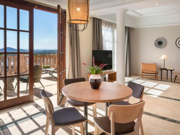 The Level at Meliá Villaitana : photo 3 de la chambre master suite the level