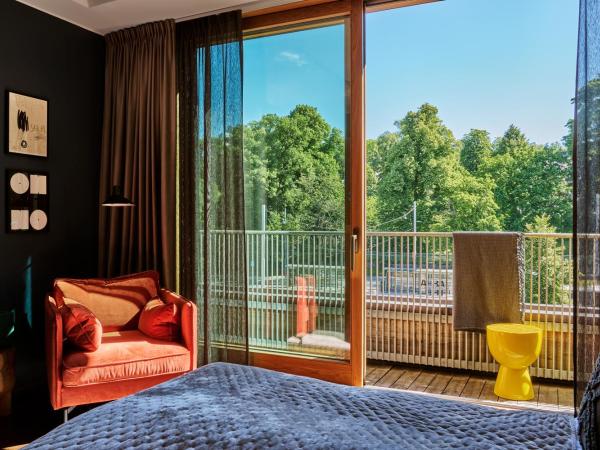 Backstage Hotel Stockholm : photo 1 de la chambre superior room with french balcony and view