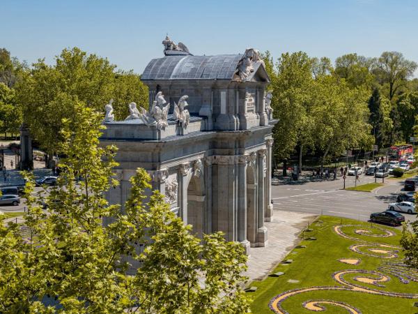 Casa Faraona Luxury Residences : photo 2 de la chambre appartement supérieur avec sauna