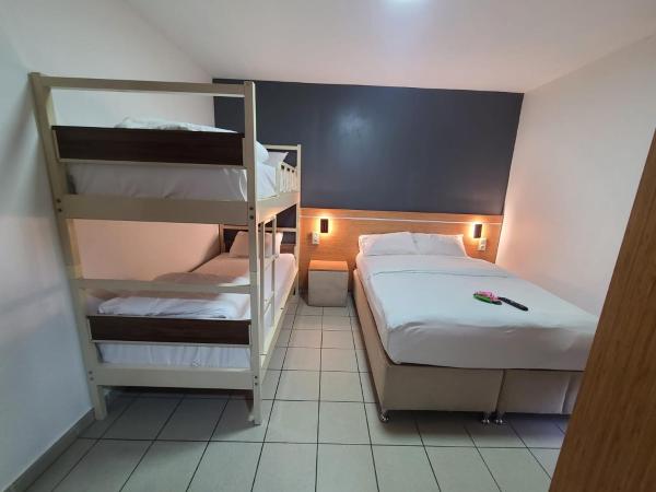 Hôtel Victoire, Poitiers Gare : photo 5 de la chambre chambre triple