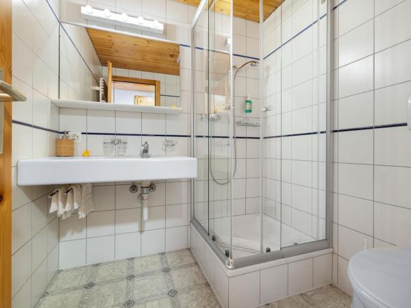 Erzhorn : photo 3 de la chambre chambre double deluxe avec balcon