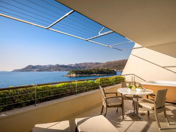 Dubrovnik President Valamar Collection Hotel : photo 4 de la chambre suite niveau v pour 2 + 2 personnes avec jacuzzi