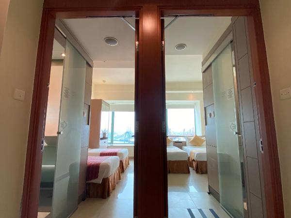 Rambler Oasis Hotel : photo 3 de la chambre chambre familiale adjacente