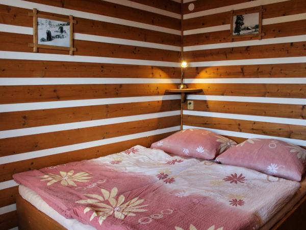 Pension H : photo 5 de la chambre chambre double