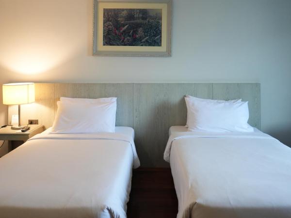 Royal Suite Hotel Bangkok : photo 6 de la chambre chambre deluxe double ou lits jumeaux