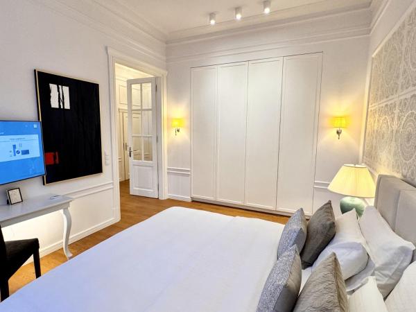 MONDRIAN Luxury Suites & Apartments Old Town : photo 5 de la chambre votre suite, 1 bedroom, królewska 2 street, (62 m2)