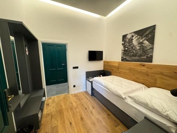 Jan Maria Hotel & Restaurant : photo 7 de la chambre single room in building b