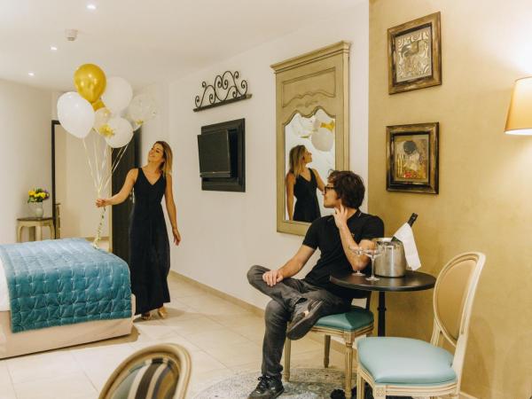 Hôtel Liberata & Spa : photo 5 de la chambre chambre familiale - vue sur mer