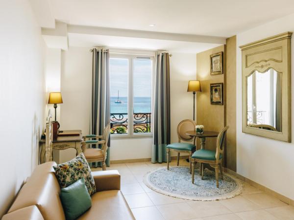 Hôtel Liberata & Spa : photo 4 de la chambre suite junior - vue sur mer