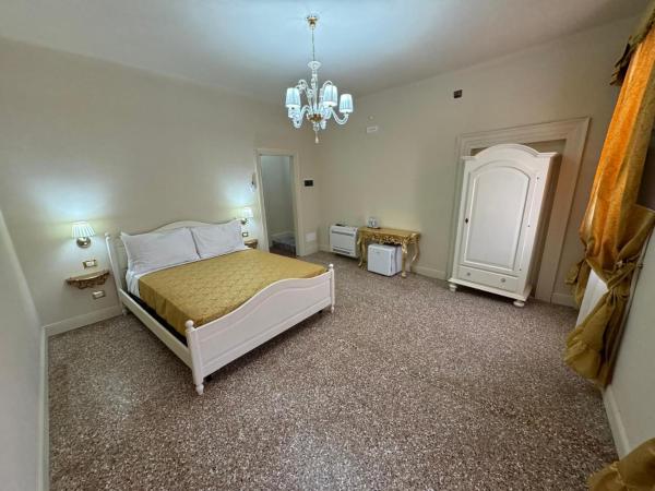 Palazzo Ti-tti Rialto Suites : photo 1 de la chambre chambre deluxe