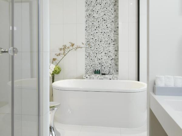 Sofitel Paris Arc De Triomphe : photo 3 de la chambre suite junior