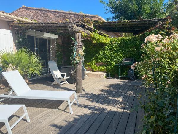 Résidence Marina Di Santa Giulia : photo 10 de la chambre villa