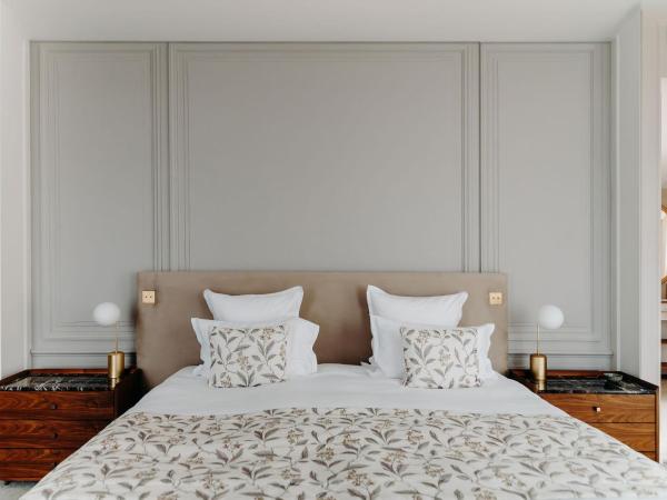 Domaine de Rochebois & Spa Nuxe : photo 4 de la chambre suite junior avec terrasse