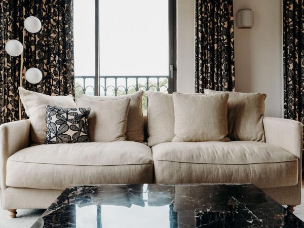 Domaine de Rochebois & Spa Nuxe : photo 2 de la chambre suite en duplex avec terrasse