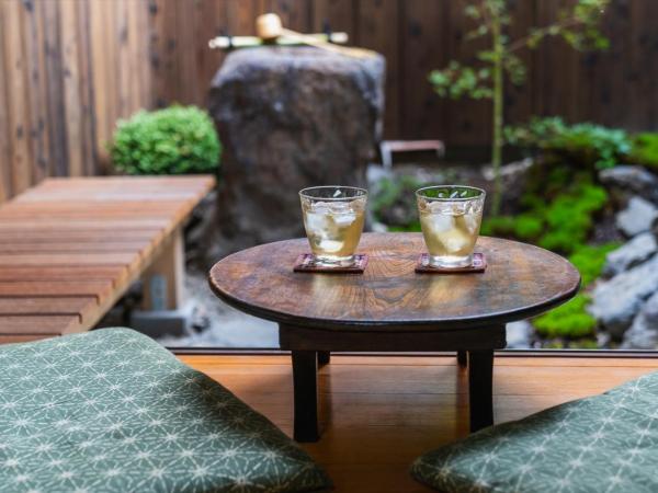 Guest House Hitsujian : photo 3 de la chambre chambre lits jumeaux - vue sur jardin