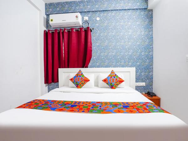 FabHotel Royal Platinum Suites : photo 2 de la chambre chambre deluxe