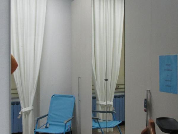 Guest House Erika : photo 5 de la chambre chambre quadruple avec salle de bains privative