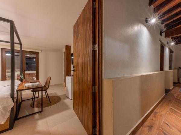 Casa Victoria Malecón - Adults Only : photo 2 de la chambre chambre double avec terrasse