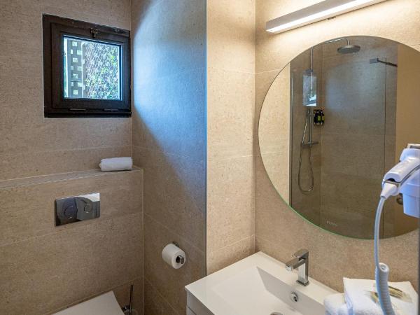 Hôtel La Ménado : photo 5 de la chambre chambre double ou lits jumeaux supérieure - vue sur mer