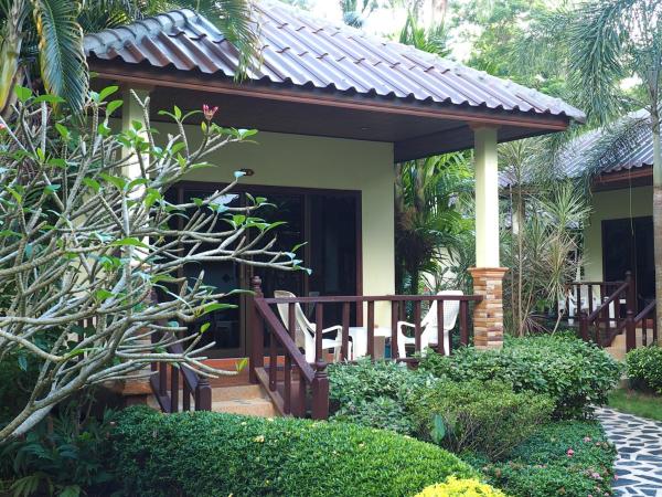 Koh Chang Bailan Beach Resort : photo 10 de la chambre bungalow supérieur