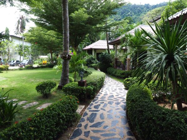 Koh Chang Bailan Beach Resort : photo 4 de la chambre bungalow familial supérieur