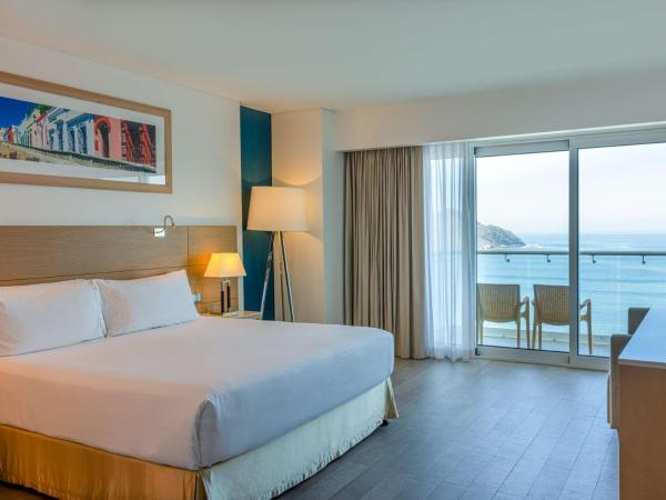 DoubleTree by Hilton Mazatlan, SIN : photo 9 de la chambre suite junior lit queen-size avec balcon - côté océan