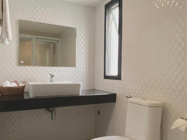 Baan Ploy In : photo 5 de la chambre petite chambre double