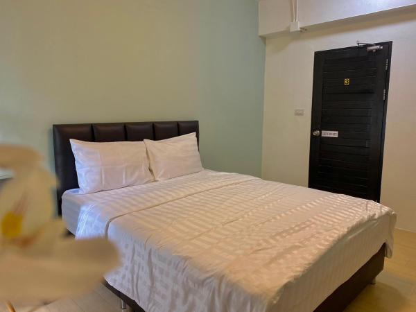 Baan Ploy In : photo 9 de la chambre petite chambre double