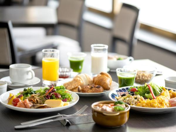 Rihga Royal Hotel Tokyo : photo 1 de la chambre executive floor - standard double room - non-smoking - free access to gym & pool with breakfast