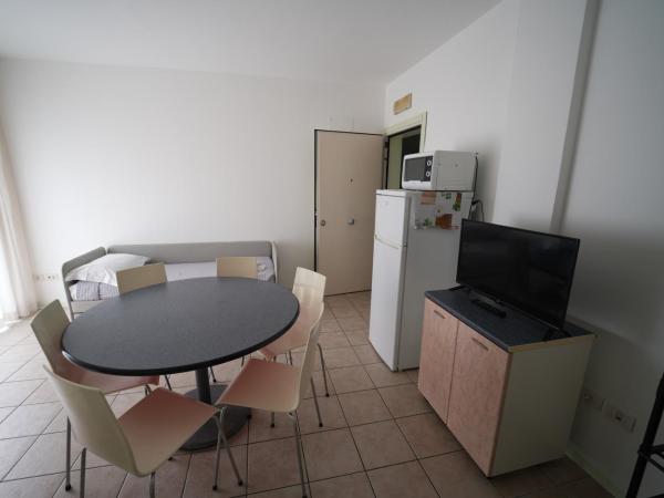 Lugano Residence : photo 7 de la chambre appartement 2 chambres (6 adultes)