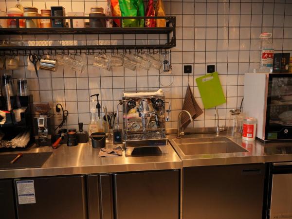 不负韶华青年旅馆 Youth Hostel : photo 1 de la chambre lit dans dortoir 6 lits