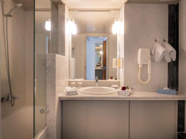 Aquila Porto Rethymno : photo 2 de la chambre chambre double classique - vue sur ville