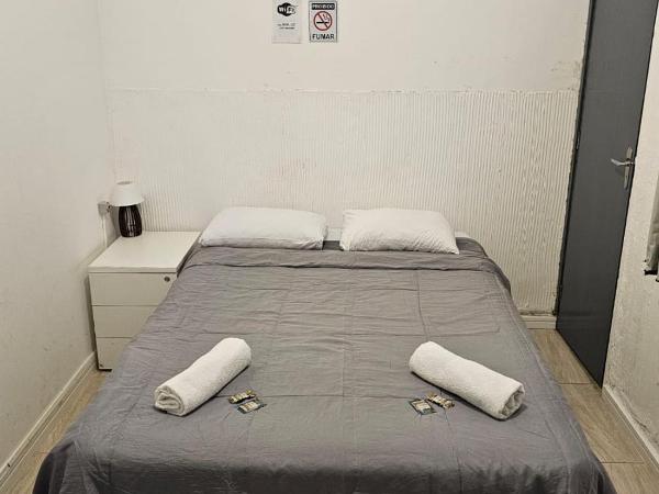 LÍAH Hostel & Suites : photo 2 de la chambre chambre double