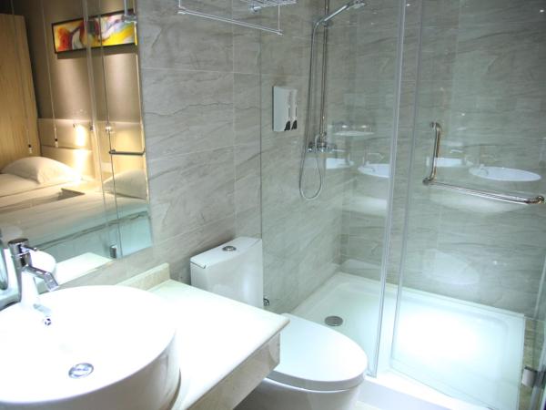 Shanghai Fish Inn East Nanjing Road : photo 6 de la chambre chambre lits jumeaux deluxe