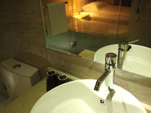 Shanghai Fish Inn East Nanjing Road : photo 7 de la chambre chambre lits jumeaux deluxe