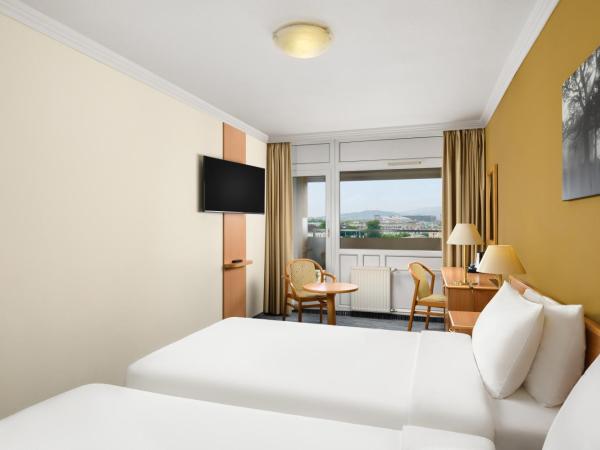 Danubius Hotel Arena : photo 3 de la chambre chambre lits jumeaux supérieure