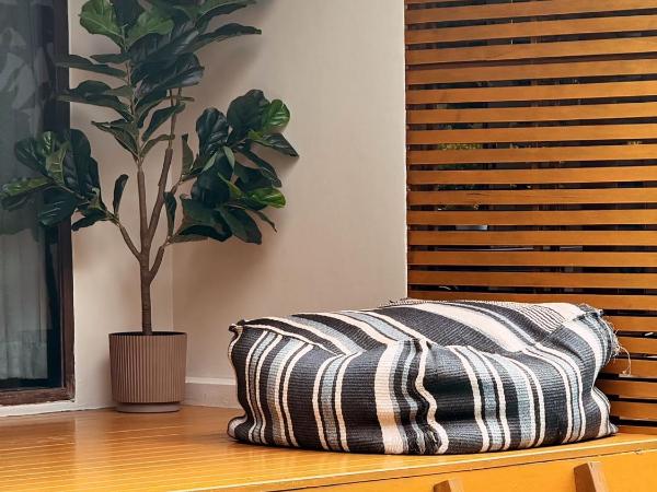 The Bihai Hua Hin : photo 2 de la chambre chambre double ou lits jumeaux de luxe avec accès piscine