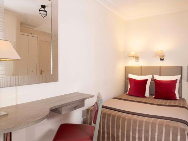 Hôtel Saint Pierre : photo 2 de la chambre chambre double