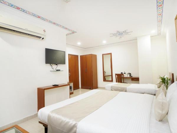 Hotel Orbit by Horizon : photo 2 de la chambre chambre familiale