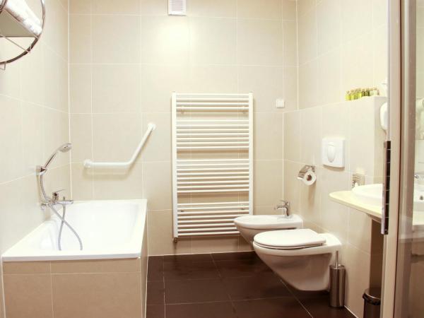 Hotel Vera : photo 8 de la chambre duplex grand suite