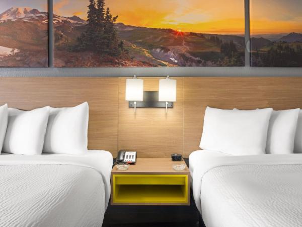 Days Inn by Wyndham Columbus Worthington : photo 6 de la chambre chambre avec 2 lits queen-size - fumeurs